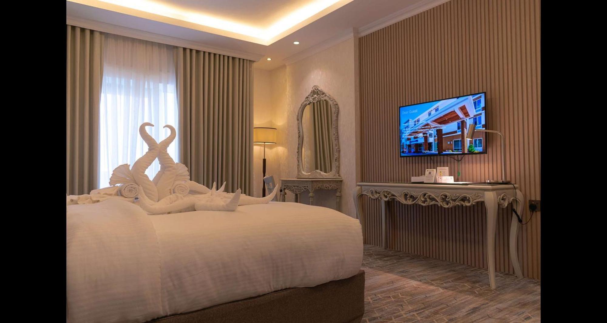 Best Western Plus Jeddah Hotel Madinah Road Exterior photo